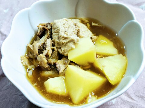 凍り豆腐を使って、じゃが芋のコチュジャン煮